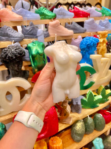 Transgender Bust Candle / Male-to-Female Trans Representation / Empowering Trans Femininity / LGBTQ+ Pride Sculpture / Inclusive Home Decor / Gender Expression Celebration / Trans Rights Advocate / Feminine Beauty Symbol / Diverse Gender Identity / Queer Art Statement / Unique LGBTQ Gift / Pride Candle Sculpture / Trans Inclusivity