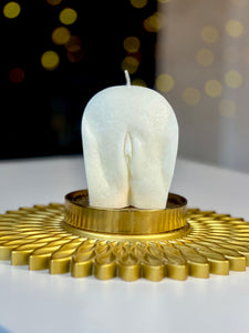 Unique Gifts for Her / Gift for Women / Gift for Female Friends / Oddity Gift / Edgy/Vagina Candle / Gift for Gynecologists / Gift for Women's Health Enthusiasts / Oddity Gift / Edgy Candles / Feminine Anatomy Decor / Women's Health Novelty / Quirky Bedroom Gift / Medical School Graduation / Health Professional Appreciation / Unconventional Decor Piece Candles / Feminine Decor / Quirky Office Gift / Graduation Present for Her / Appreciation Gift for Women / Unconventional Decor Piece.