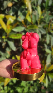 Transgender Bust Candle / Male-to-Female Trans Representation / Empowering Trans Femininity / LGBTQ+ Pride Sculpture / Inclusive Home Decor / Gender Expression Celebration / Trans Rights Advocate / Feminine Beauty Symbol / Diverse Gender Identity / Queer Art Statement / Unique LGBTQ Gift / Pride Candle Sculpture / Trans Inclusivity