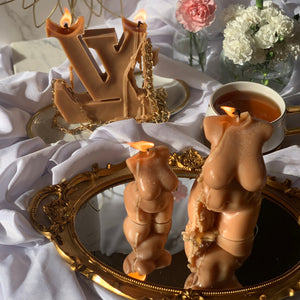 Curvy Female Candle, SculptureStuff, handmade candle, body positive, female empowerment, body diversity, home decor, unique gift, eco-friendly materials, soy wax candle, high-quality craftsmanship, Curvy female candle, SculptureStuff candle, Body positivity candle, Feminine empowerment, Artistic representation, Handcrafted candle, Unique home decor, Curvaceous design, Celebration of womanhood, Symbolic candle, Decorative piece, Empowering gift, Sculptural art candle, Body acceptance,Stylish home fragrance