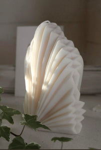 palm leaf, candle, eco-friendly, sustainable, natural, decor, tropical, handmade, organic, green, relaxation, ambiance, home decor, vegan, renewable, biodegradable, earthy, soothing, environment-friendly, aromatic, wedding, candle, ceremony, gift,unity, love, romance, decoration, centerpiece, marriage, celebration, vow, ritual, symbol, flame, bride, groom, decor, ambient, light, special day
