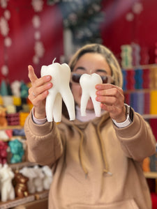 Tooth Candle, Dental Decor, Dentist Gift, Novelty Candle, Dentistry Art, Quirky Home Decor, Tooth-Shaped Candle, Dental Office Accent, Unique Gift Idea, Fun Wax Sculpture, Dentist Office Decor, Creative Present, Dental Hygiene Candle