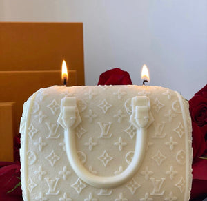 LouisVuitton, Fashion, Luxury, Designer, Style, Iconic, FrenchFashion, HighEnd, Chic, Elegance, Prestige, HauteCouture, LeatherGoods, Monogram, Accessories, FashionHouse, Sophisticated, Runway, Exclusive, TimelessDesign