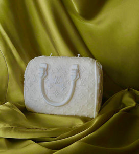 LouisVuitton, Fashion, Luxury, Designer, Style, Iconic, FrenchFashion, HighEnd, Chic, Elegance, Prestige, HauteCouture, LeatherGoods, Monogram, Accessories, FashionHouse, Sophisticated, Runway, Exclusive, TimelessDesign
