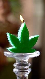  Weed Leaf Candle, Cannabis-inspired Decor, Marijuana Candle, Pot Leaf Sculpture, Herb-themed Candle, Ganja Decor, Leaf-shaped Wax, Cannabis Culture Art, Stoner Home Decor, Unique Weed Candle