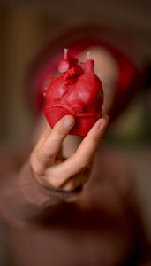 Realistic Anatomic Heart Candle, , Candle art, Wax sculpture, Home decor, Romantic ambiance, Unique design, Handcrafted candles, Gift idea, Decorative accent, Candlelight, Artistic creation, Interior styling, Candle accessory