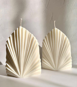 palm leaf, candle, eco-friendly, sustainable, natural, decor, tropical, handmade, organic, green, relaxation, ambiance, home decor, vegan, renewable, biodegradable, earthy, soothing, environment-friendly, aromatic, wedding, candle, ceremony, gift,unity, love, romance, decoration, centerpiece, marriage, celebration, vow, ritual, symbol, flame, bride, groom, decor, ambient, light, special day
